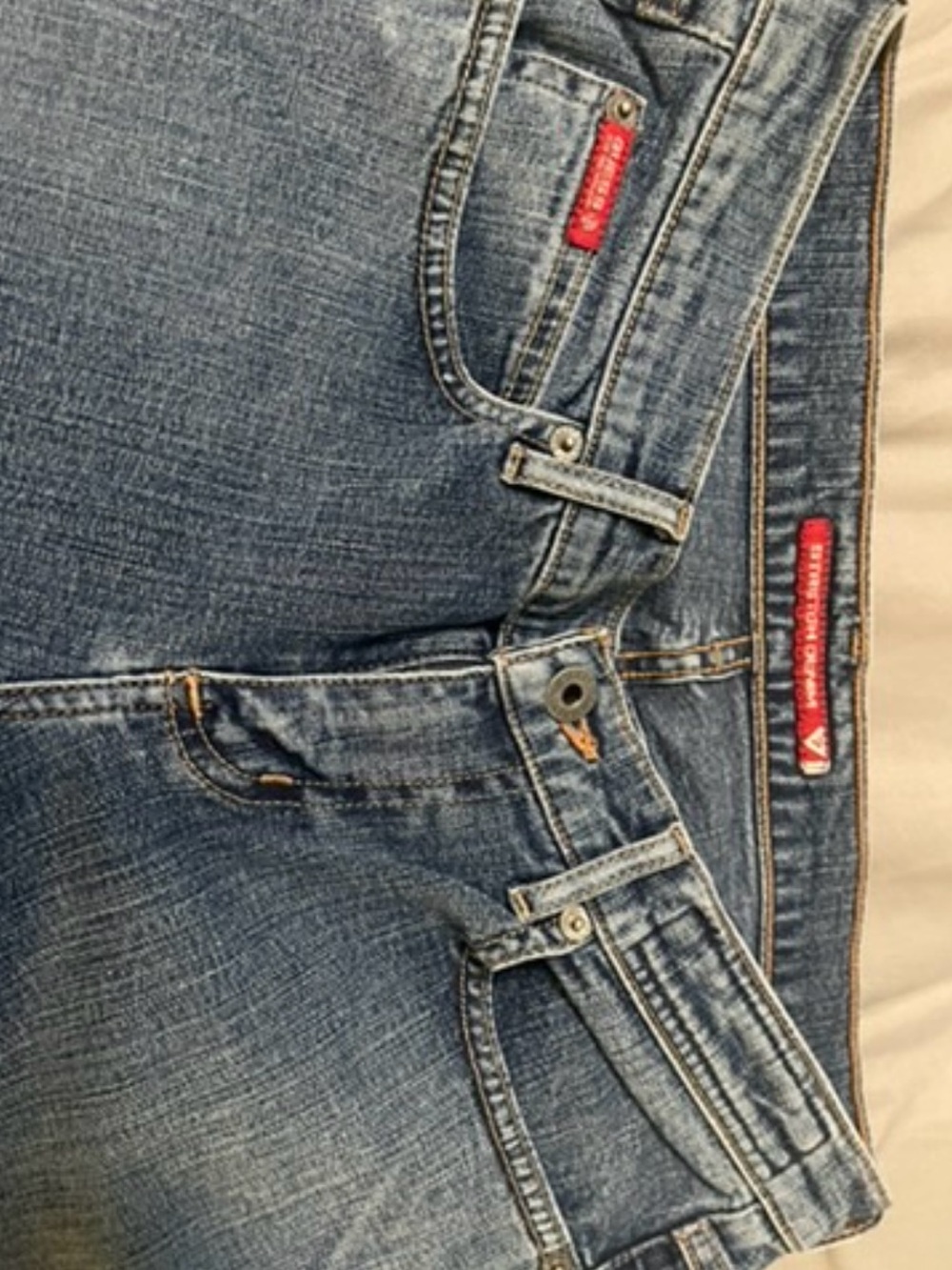 Guess Straight Leg Jeans in Blue with Red Trim